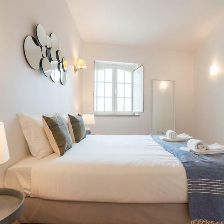 Alfama Modern Two-Bedroom Apartment W/ River View And Parking - By Lu Holidays Lizbona Zewnętrze zdjęcie